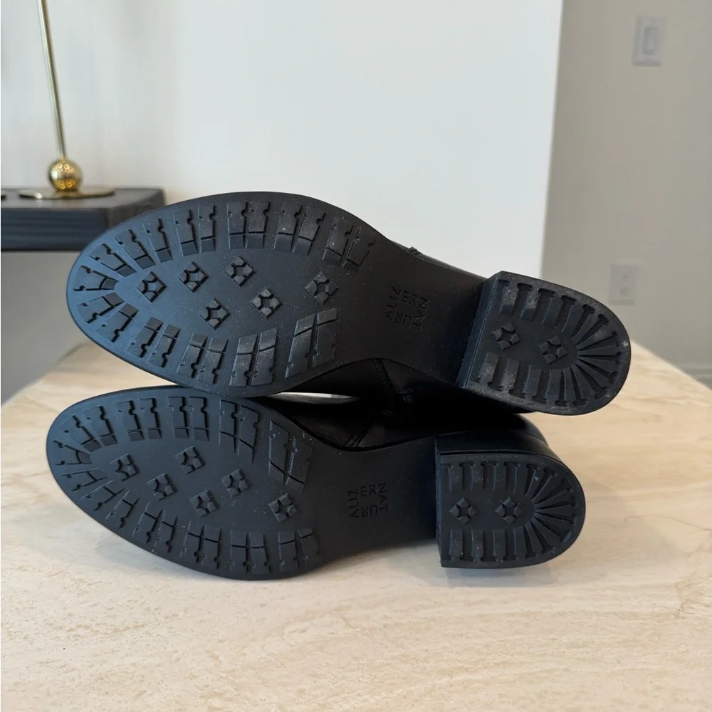 Naturalizer Kalona Leather Knee-High Boots (Women’s) - Picture 4 of 9